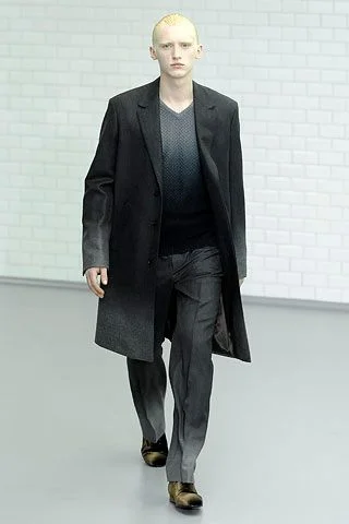 Look 10